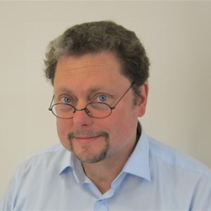Claes-Fredriksson, docent i Materialvetenskap
