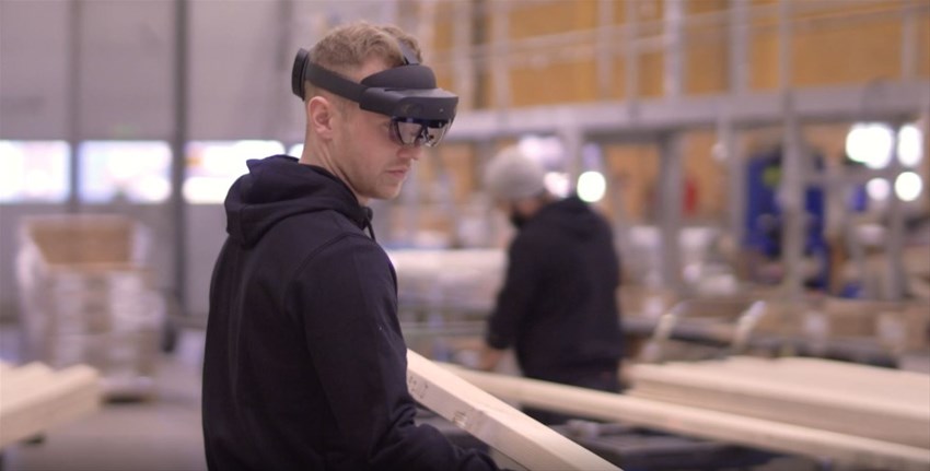 AR-teknik testas för takstolsproduktion .JPG