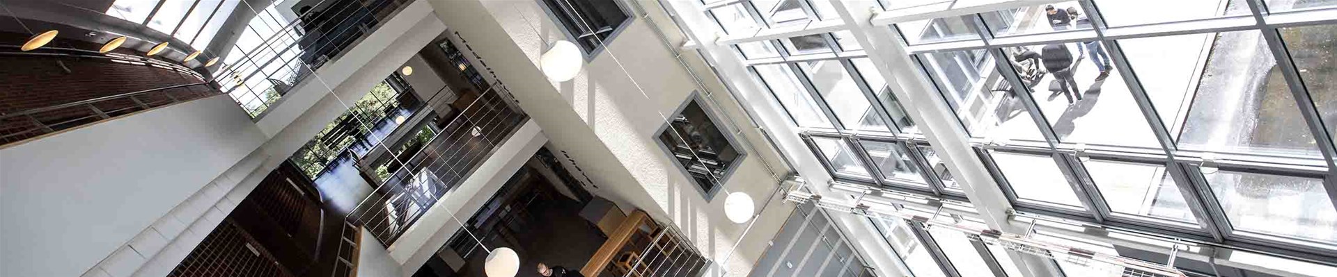 Bild över campus, från ett av våningsplanen. Foto.